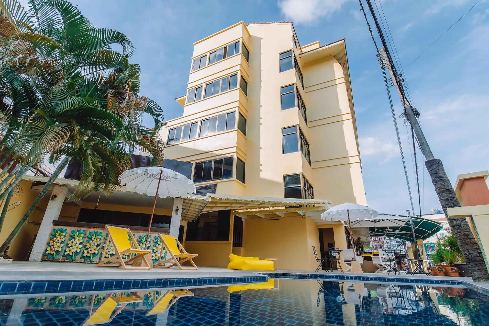 Bauman-Ville Hotel Patong Exterior foto